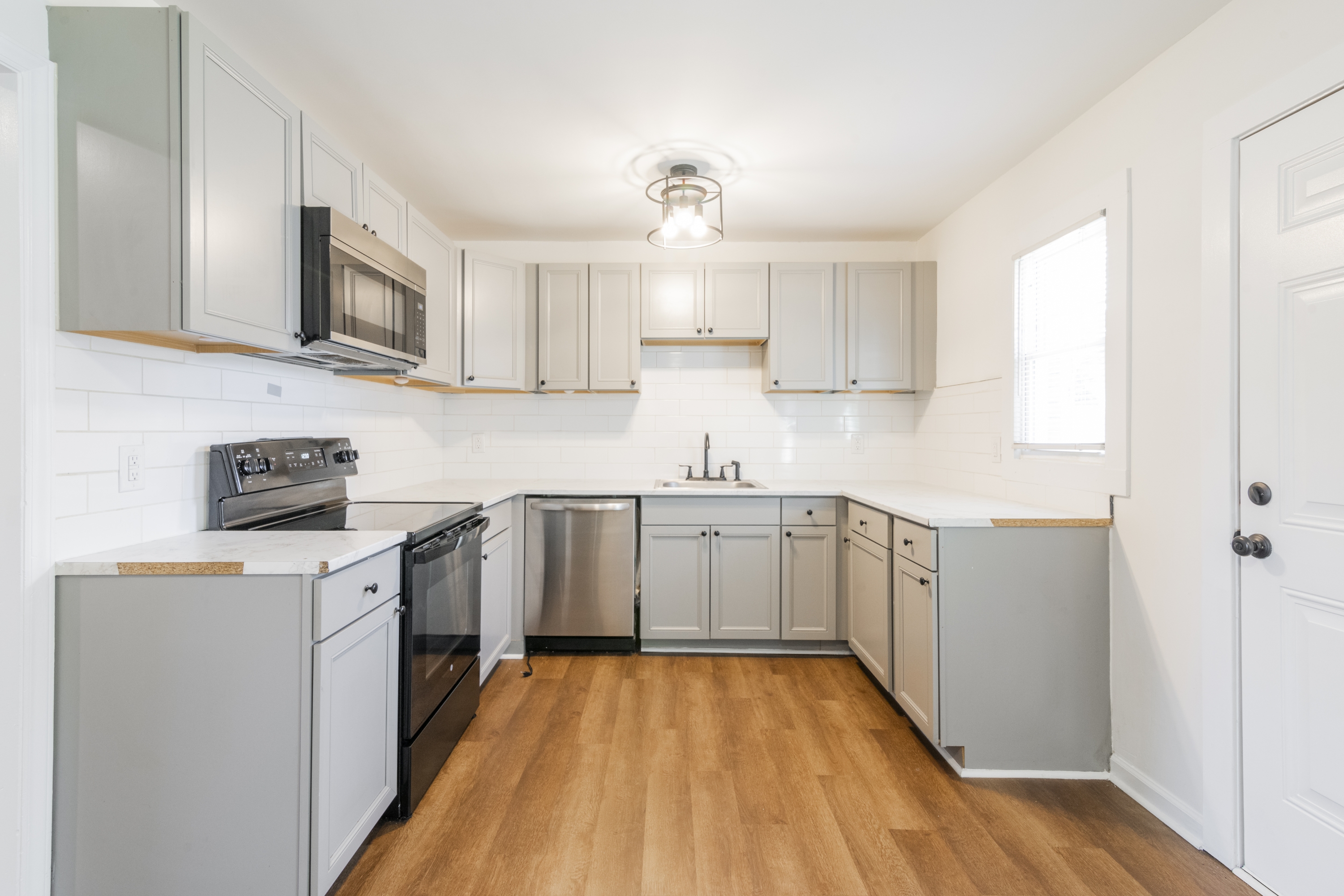929 Cantwell Street - 2