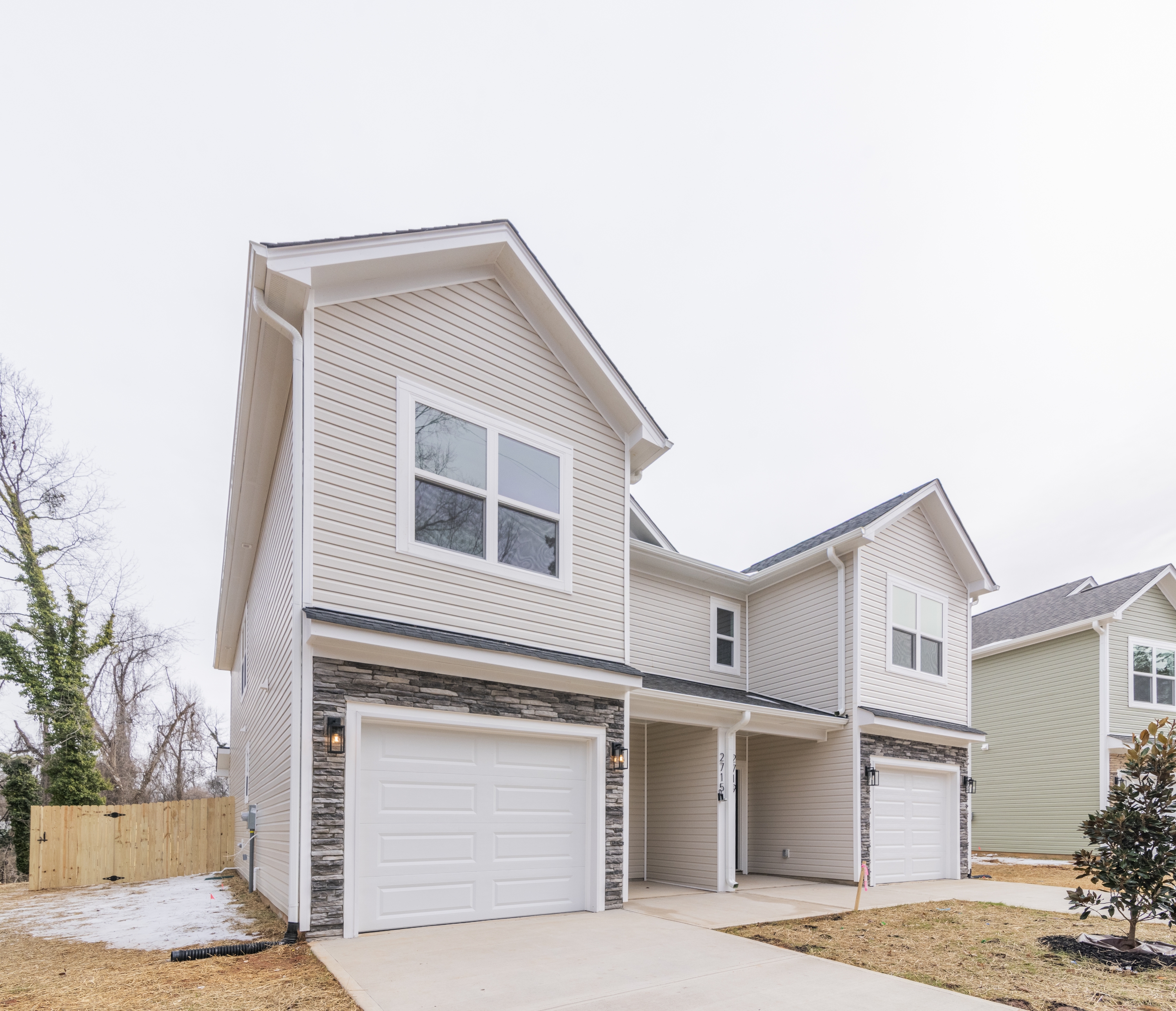 2719 Capitol Drive - 1