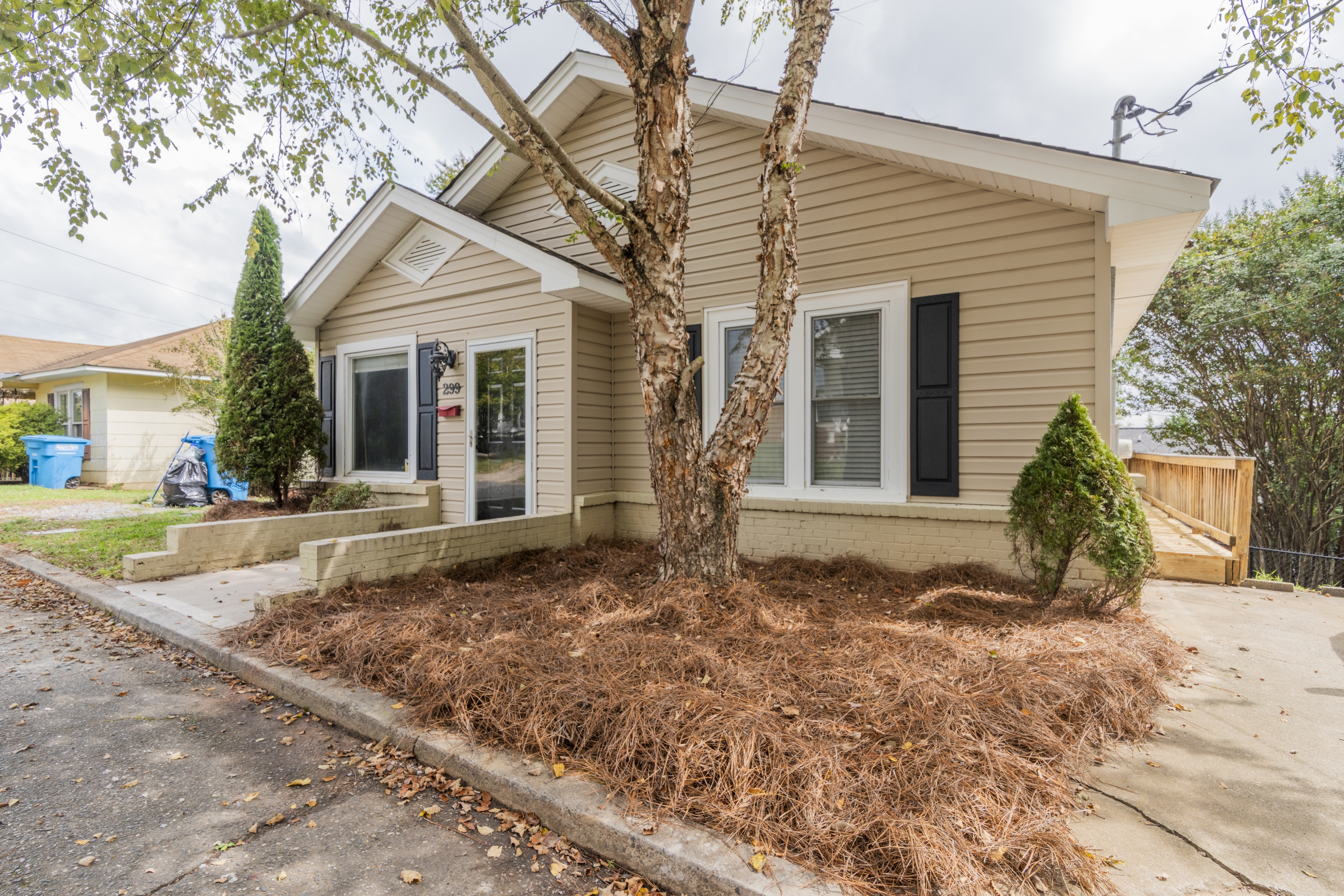 299 Thirteenth Street