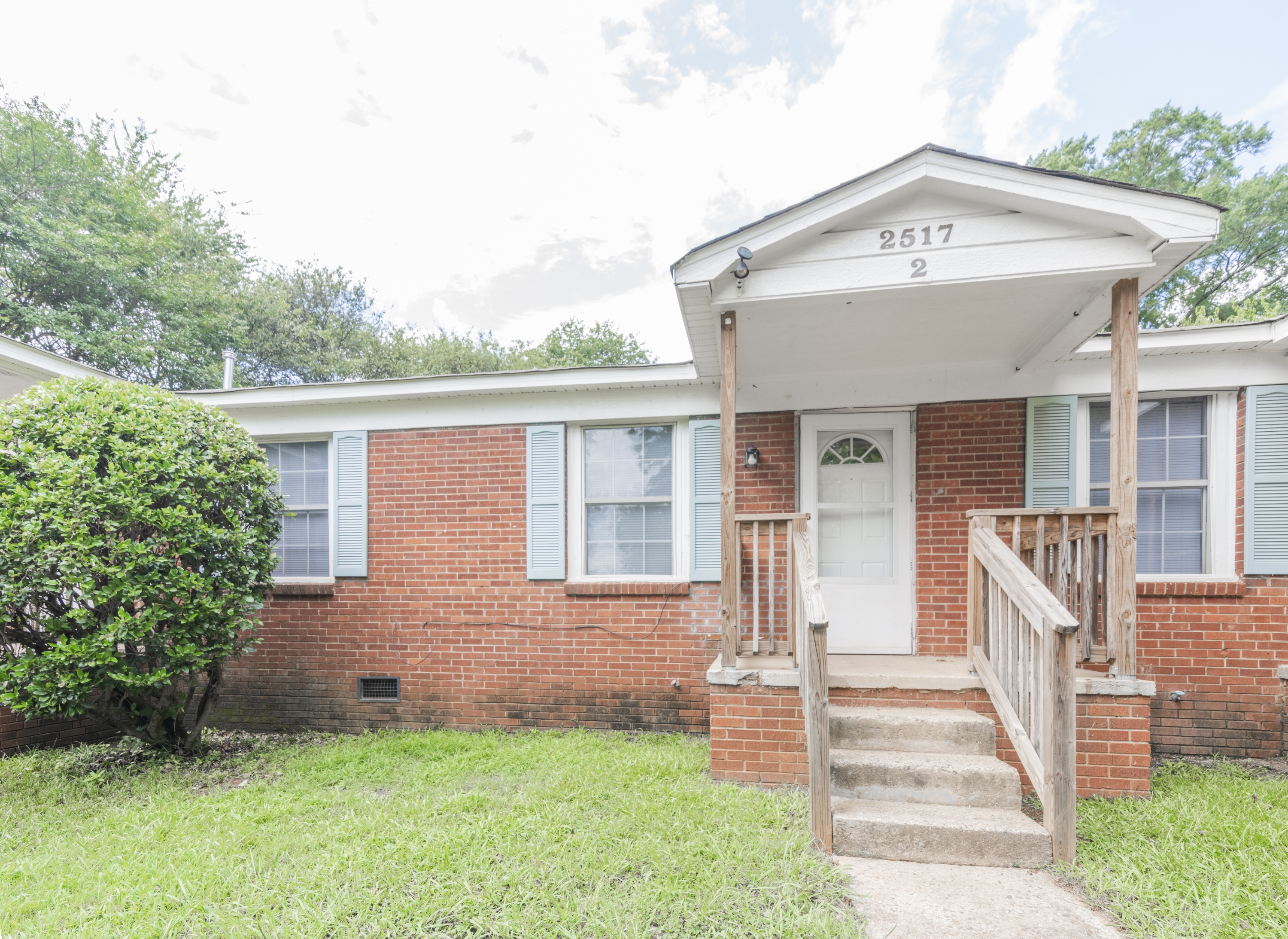 2517 Hemphill Street - 2